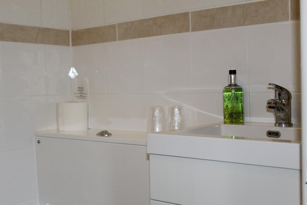 The Bay House Lake View Guest House - Adults Only Bowness-on-Windermere Habitación foto